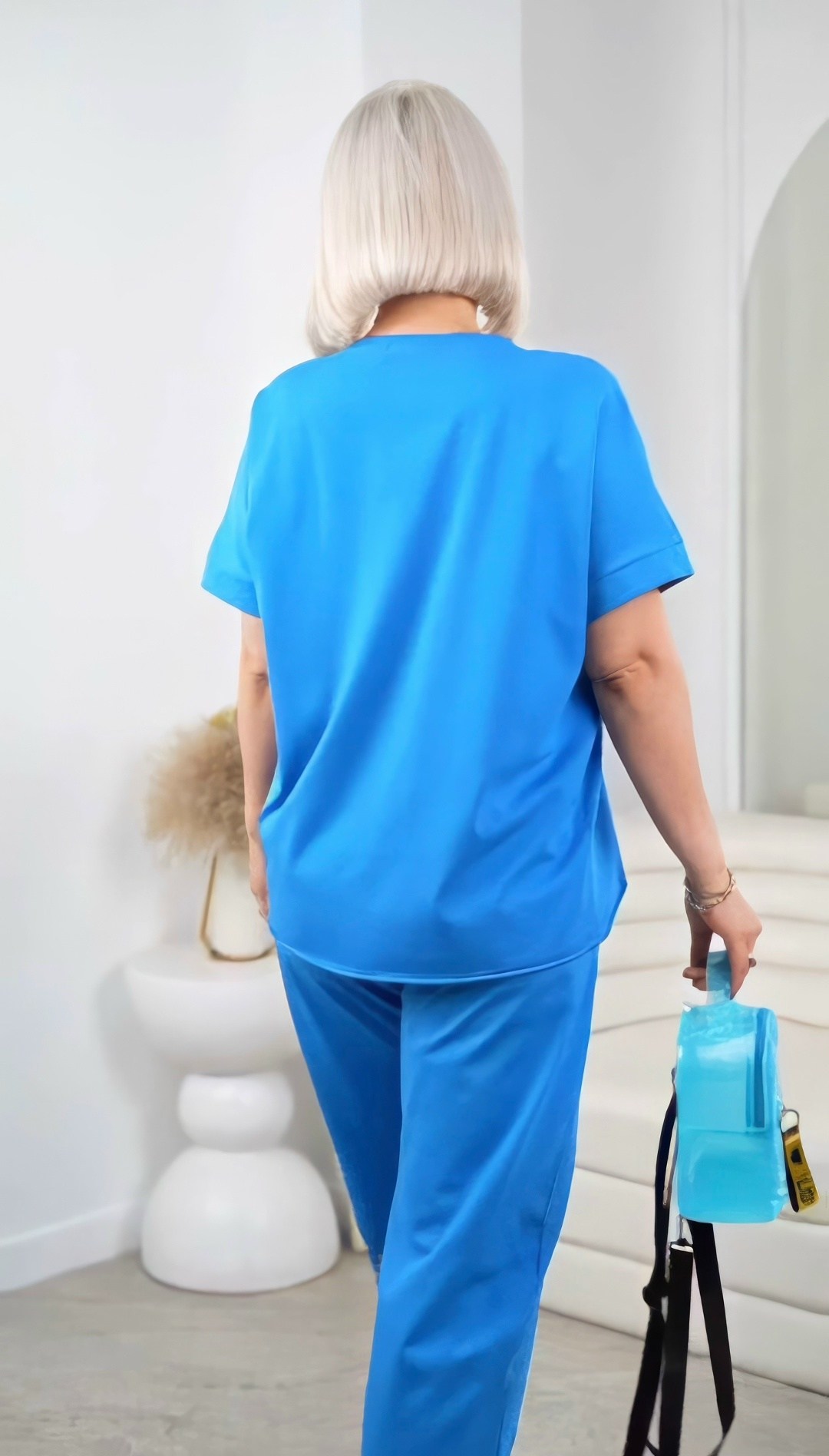 стильные костюмы,костюм двойка,костюмчик,женские костюмы, оптом