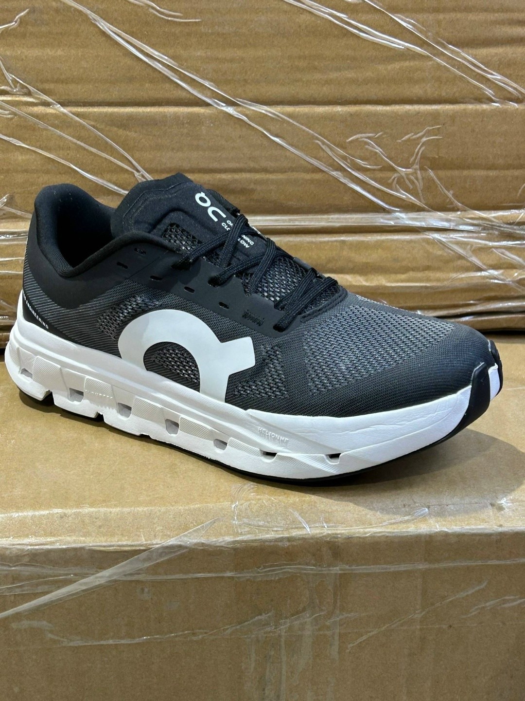 кроссовки,мужские кроссовки cloudsurfer next on цвет black eclipse,черные кроссовки,мужские кроссовки,кроссовки on cloudnova