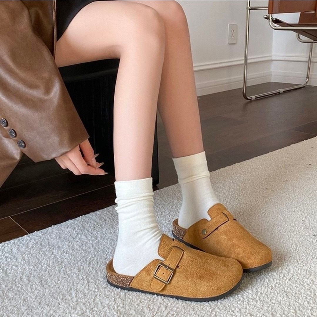 шлепанцы замшевые,,модные шлепанцы,женские шлепанцы,тапочки модные