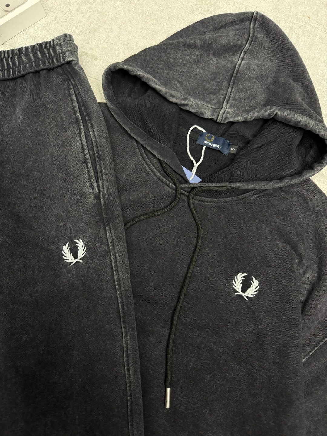 мужские спортивные костюмы,спортивные костюм,спортивный костюм fred perry,спортивные костюмы для мужчин,спорт костюм