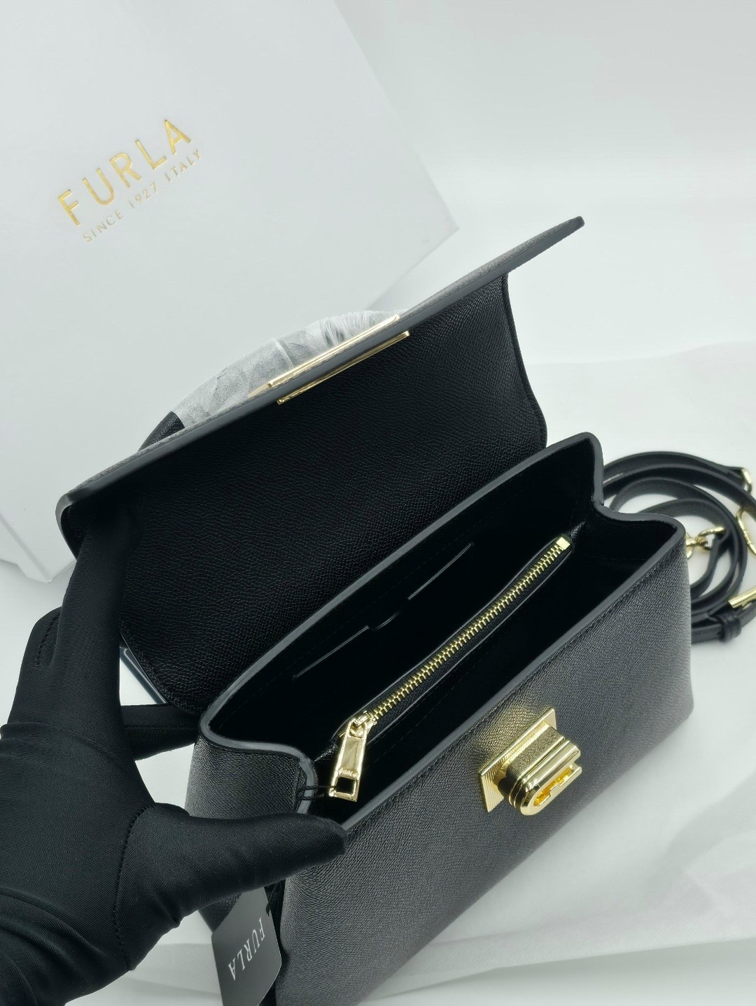 женская сумка furla,сумка furla,сумка фурла,сумка,сумка женская