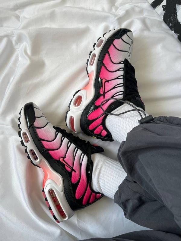 nike air max plus tn,nike air max plus tn pink,кроссовки,nike tn pink,nike air max plus