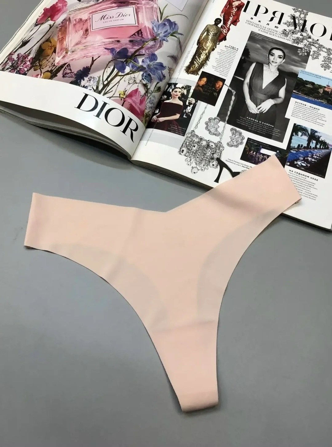 женские бесшовные трусы стринги,бесшовные стринги,женские трусы стринги,стринги белые,женские стринги