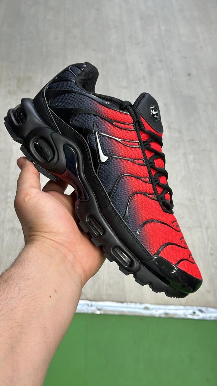 nike air max tn plus,nike air max tn plus кроссовки,кроссовки nike air max plus,nike air max plus,кроссовки nike air max plus tn grey black