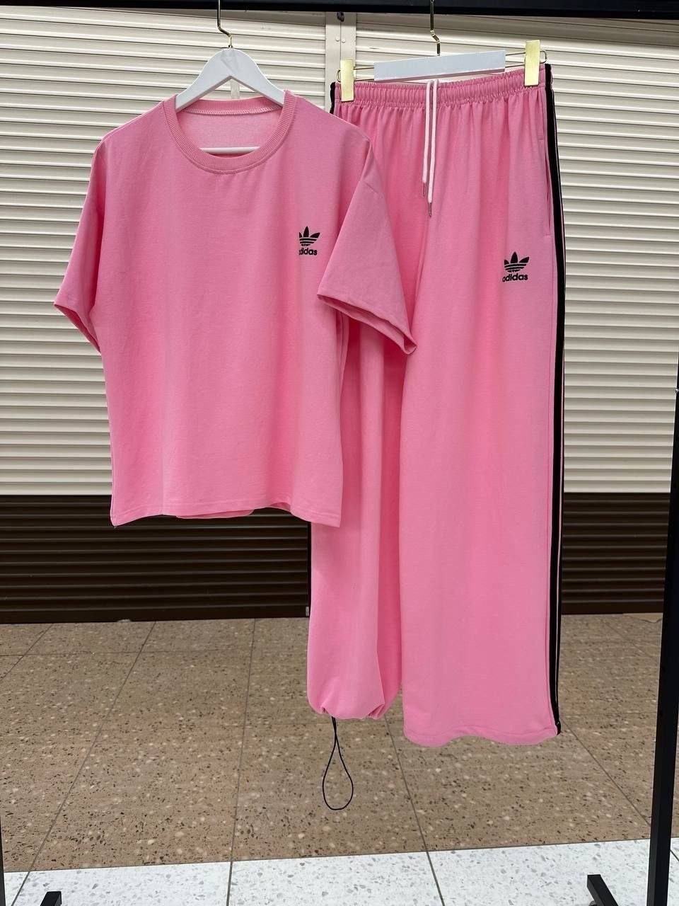 комплект одежды adidas sportswear,костюм спортивный adidas,костюм спортивный adidas sportswear,adidas original,костюм adidas