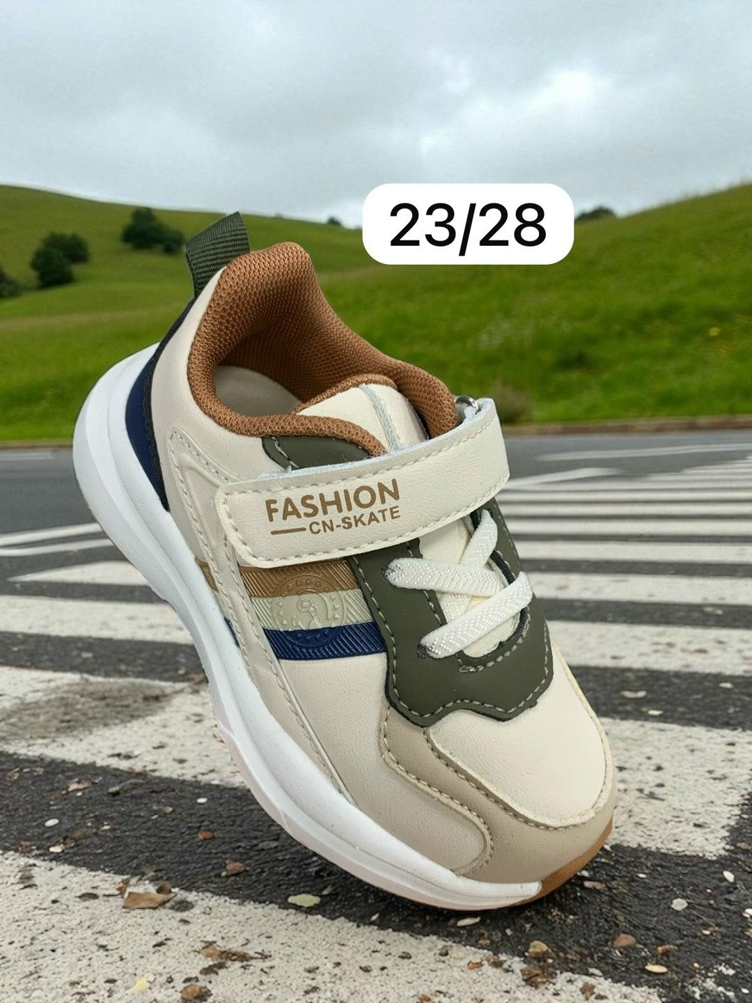 детские кроссовки,кроссовки,детская ,кроссовка детская,кроссовки закрытые