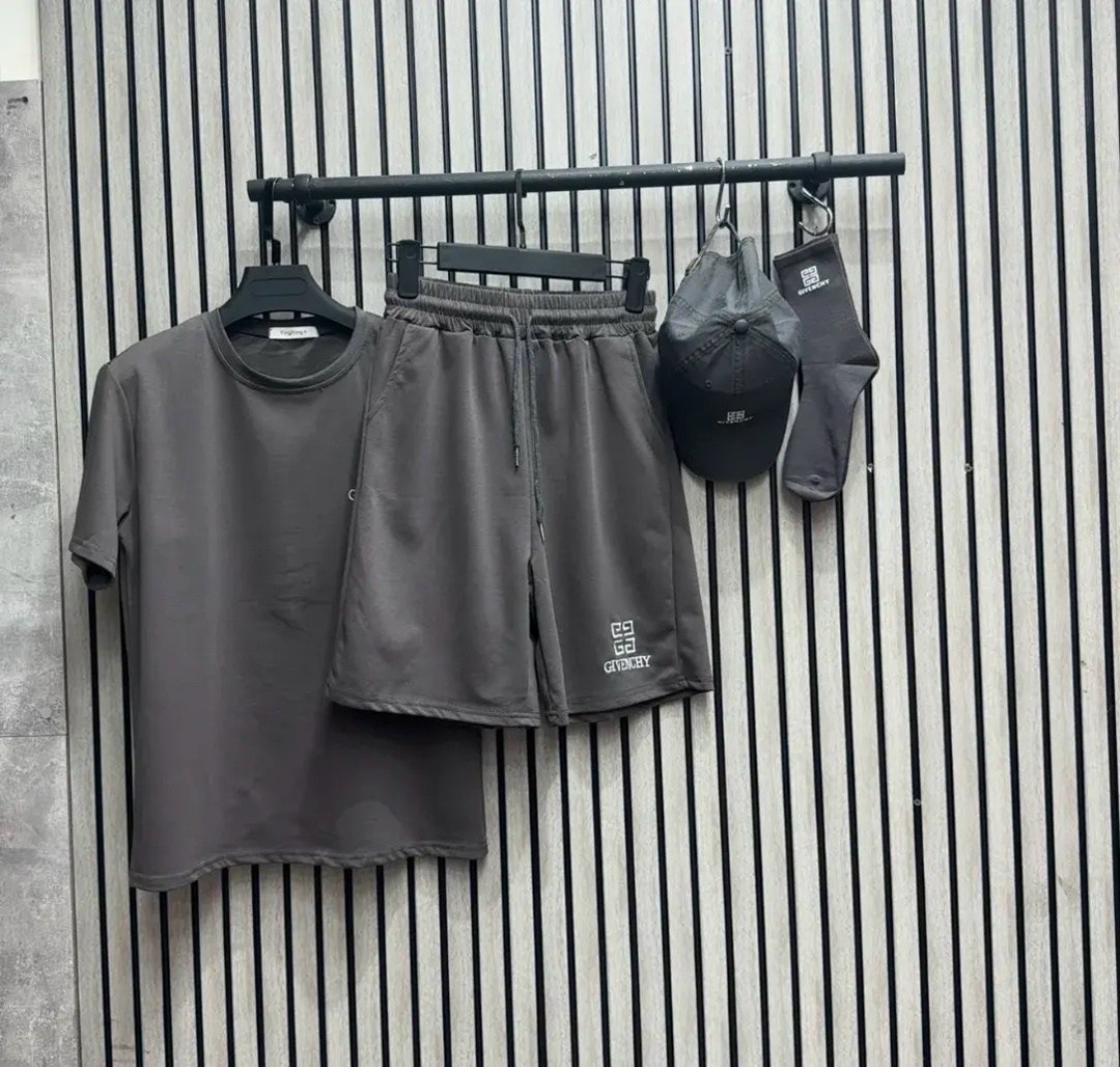 летний костюм с шортами,комплект одежды женские,женский костюм шорты,летние костюмы,спортивные костюмы женские