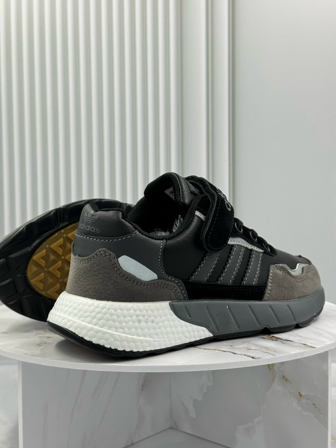кроссовки adidas,мужские кроссовки adidas,кроссовки,кроссовки adidas nite jogger,