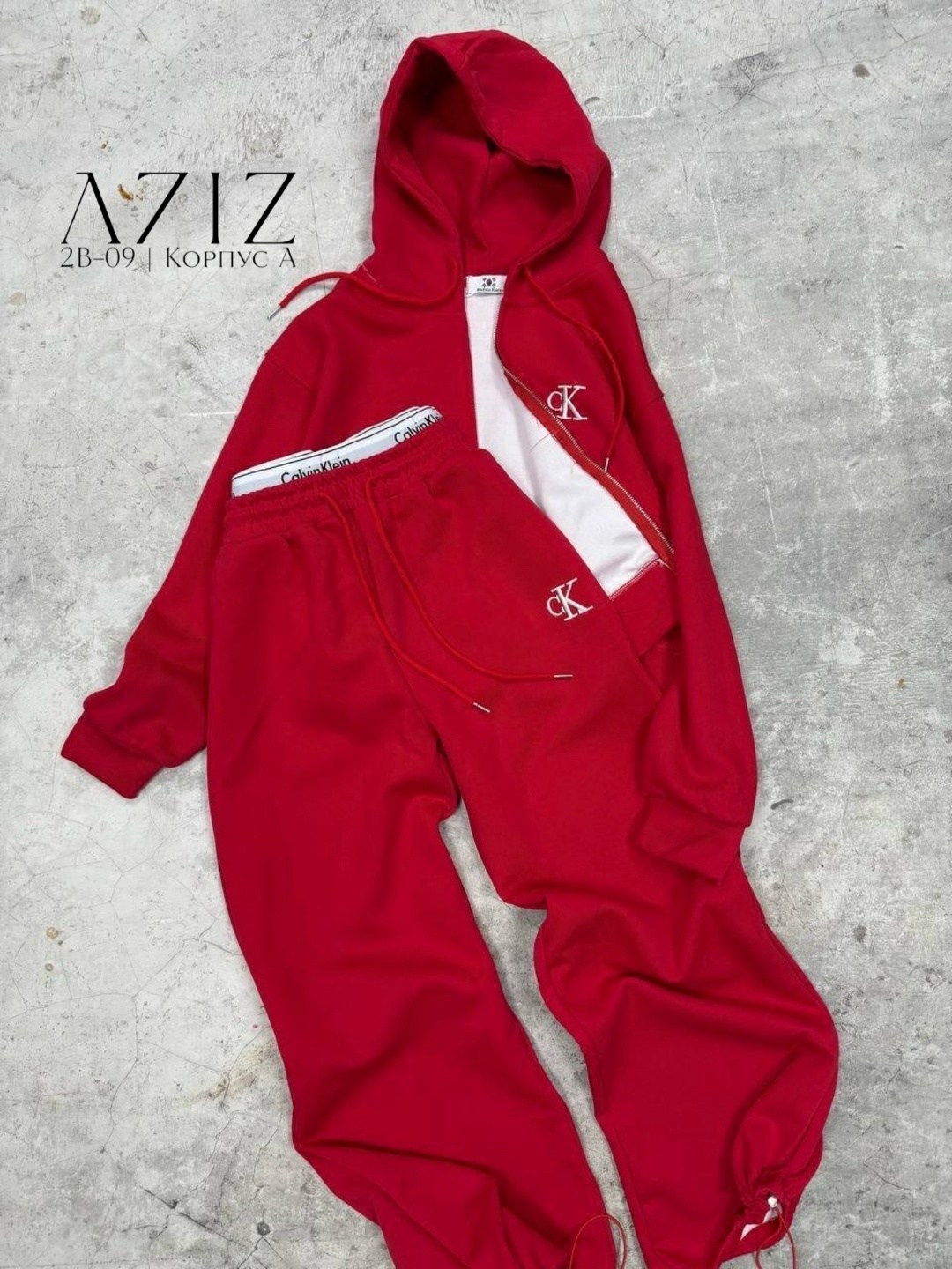 серый спортивный костюм кельвин кляйн,спортивный костюм серый gap,костюм на флисе,костюм спортивный,спортивный костюм женский