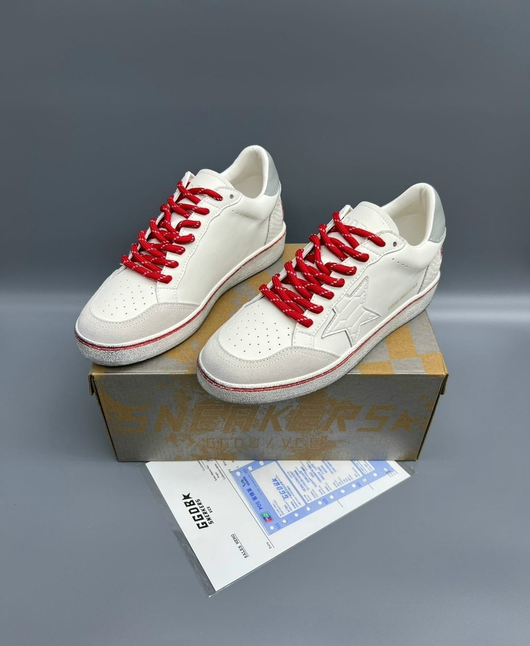 кроссовки,,модные кроссовки,стильные кроссовки,женские кроссовки