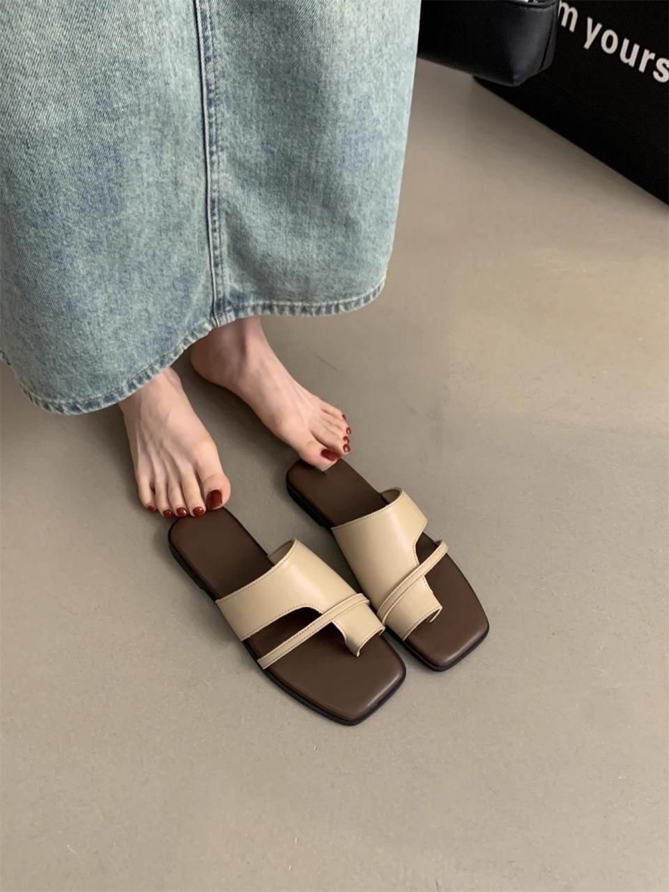 шлепанцы женские,,шлепанцы женские летние,модные шлепанцы,сандалии на плоской подошве