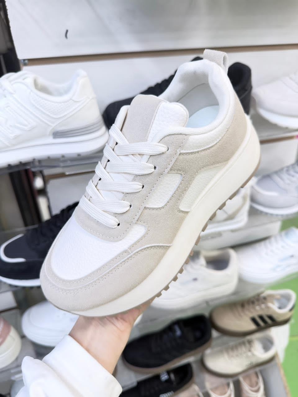 женские кроссовки,,кроссовки для женщин,кроссовка,кроссовки модные