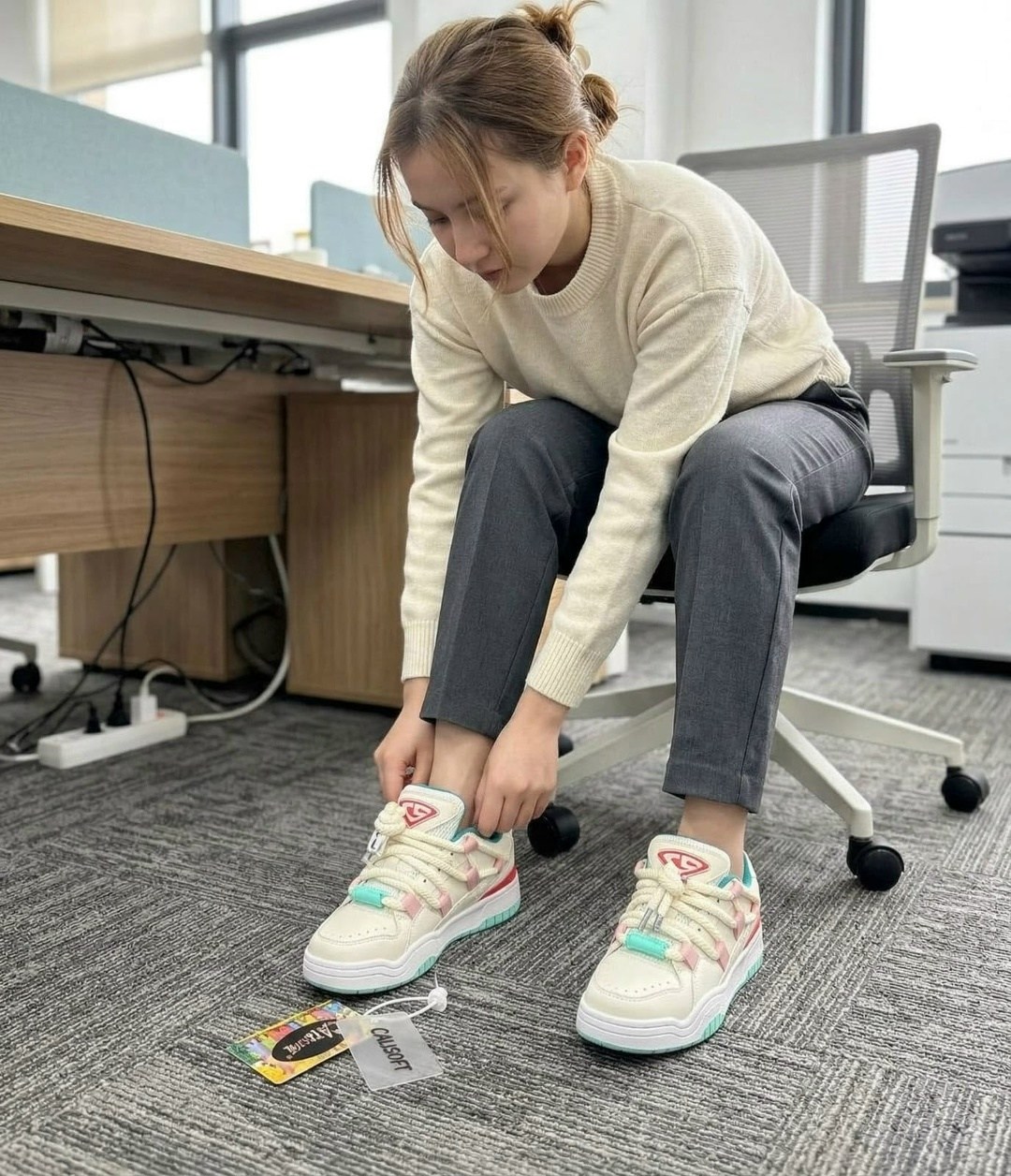 офисный,офисная мода,работа в офисе,дама в офисе,женские деловые костюмы