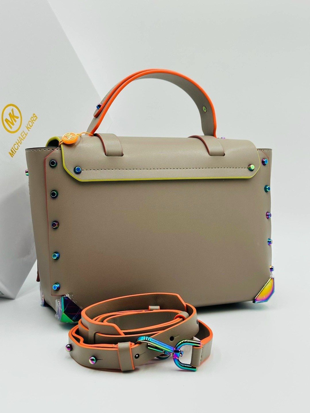 майкл корс манхэттен сумка,женская кожаная сумка michael kors,женская сумка michael kors manhattan,сумка,сумка michael kors