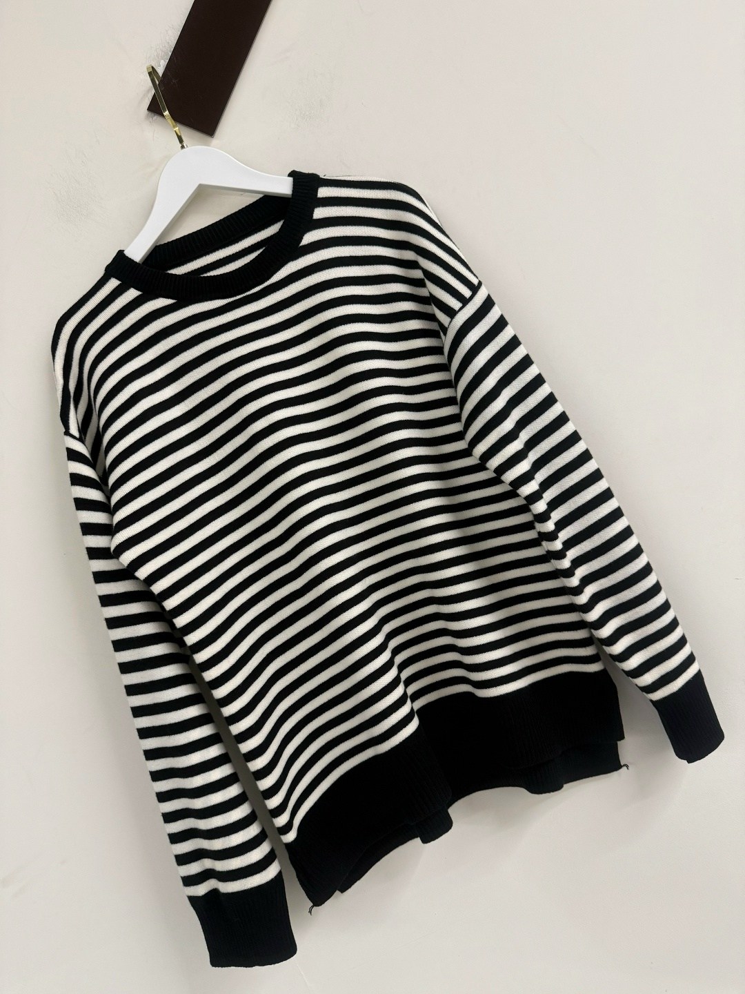 свитер оверсайз в полоску,свитер в полоску,кофта женская,свитер в полоску женский,полосатый свитер