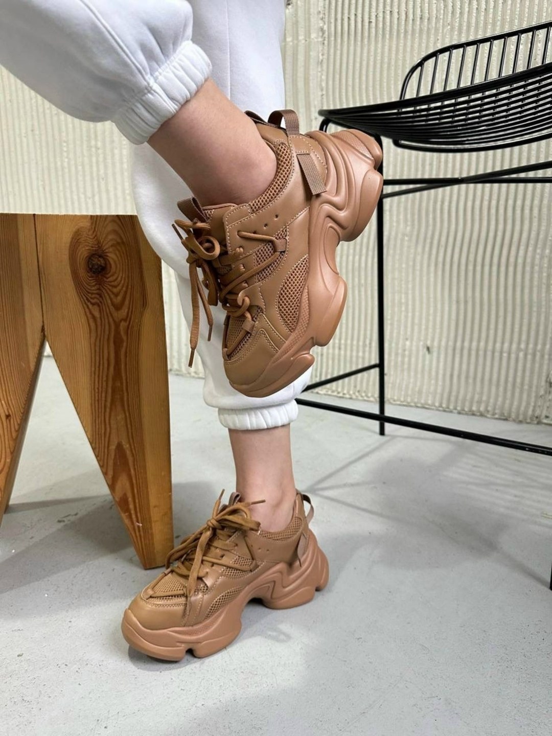 женские кроссовки,кроссовки женские серые,кроссовки,серые кроссовки,кроссовки