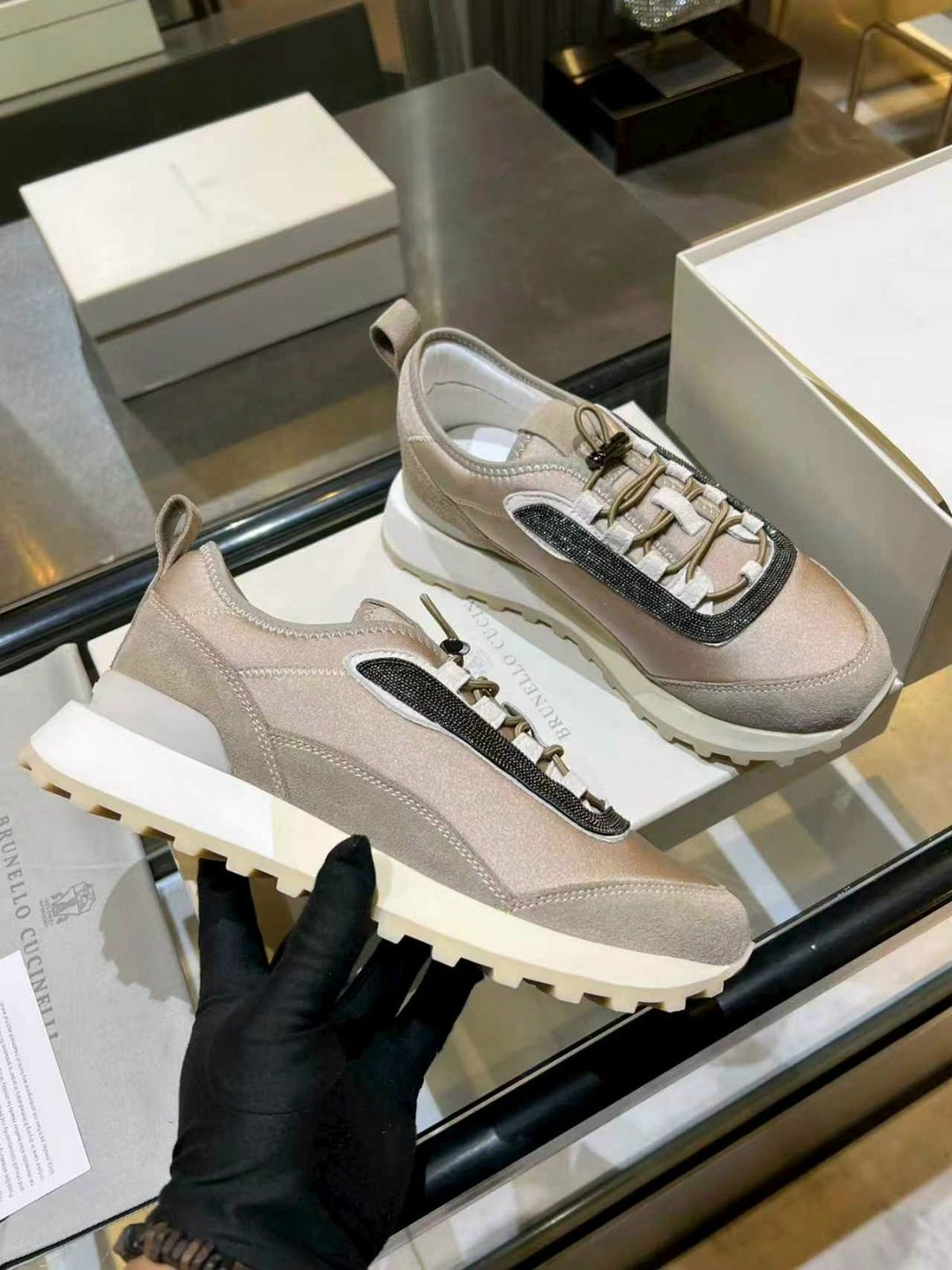 ,кроссовки женскиe,комбинированные кроссовки brunello cucinelli,brunello cucinelli кроссовки,замшевые кроссовки brunello cucinelli