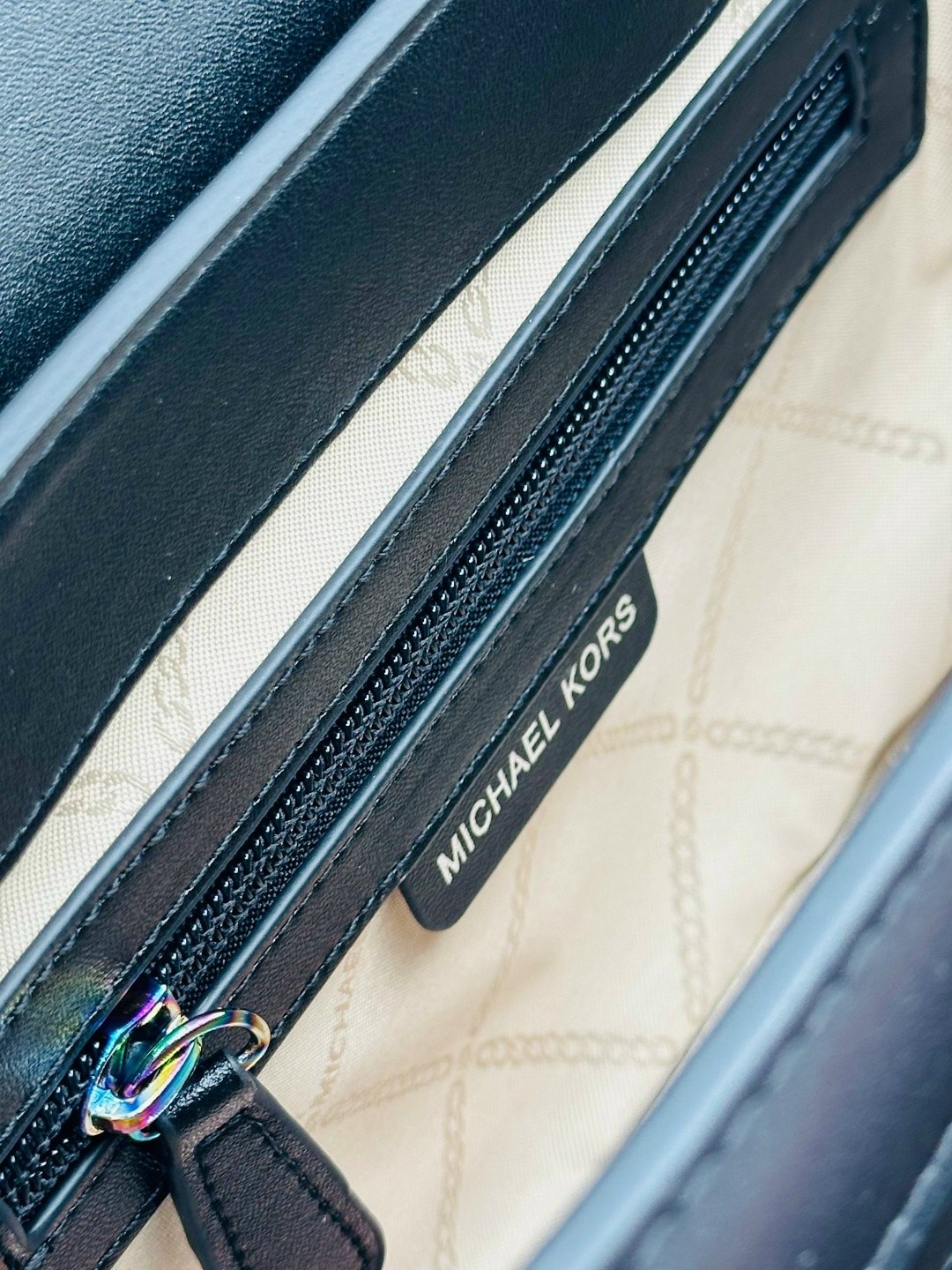 сумка michael kors manhattan,женская сумка michael kors manhattan,сумка майкл корс манхэттен,сумка,сумка michael kors