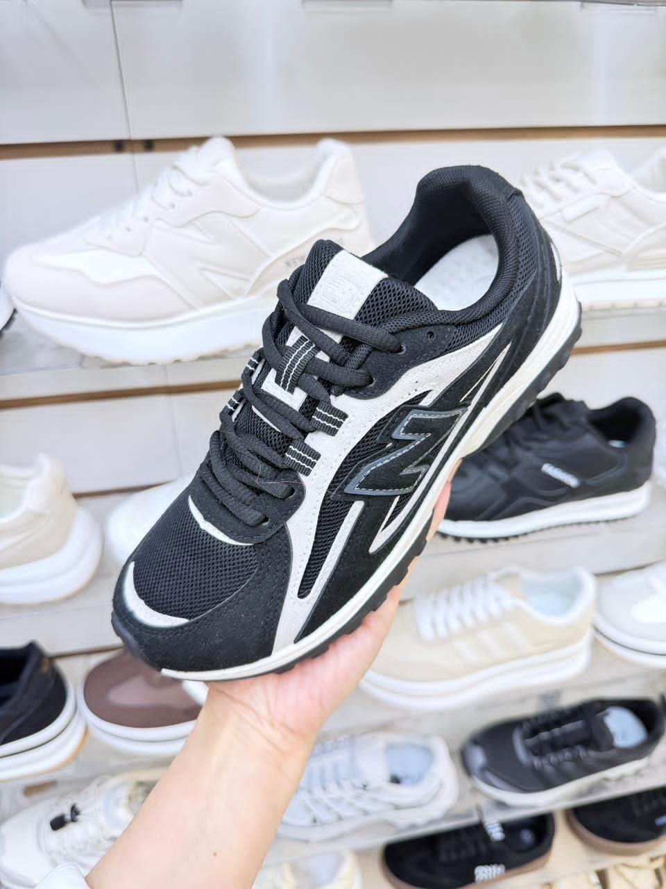 женские кроссовки,,кроссовки женские белые,кроссовки для женщин,кроссовки повседневные