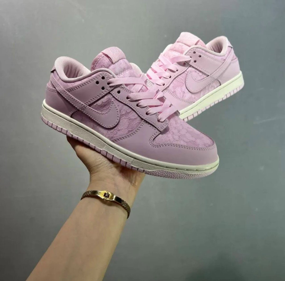 женские кроссовки nike dunk low regal pink,кроссовки nike dunk low розовый/белый,nike dunk low,кроссовки nike sb dunk low,nike розовые кроссовки dunk для женщин