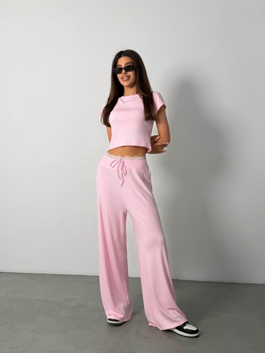 костюм с брюками,трикотажные костюмы,костюм женский,костюм с брюками палаццо,брючный костюм с топом