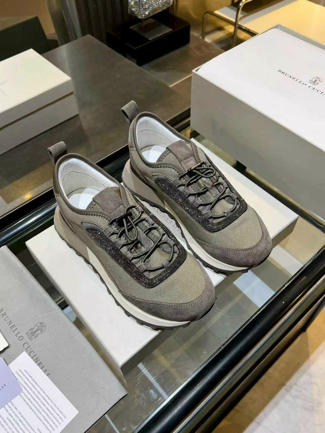 замшевые кроссовки brunello cucinelli,brunello cucinelli кроссовки,женские кроссовки brunello cucinelli,женские кроссовки,