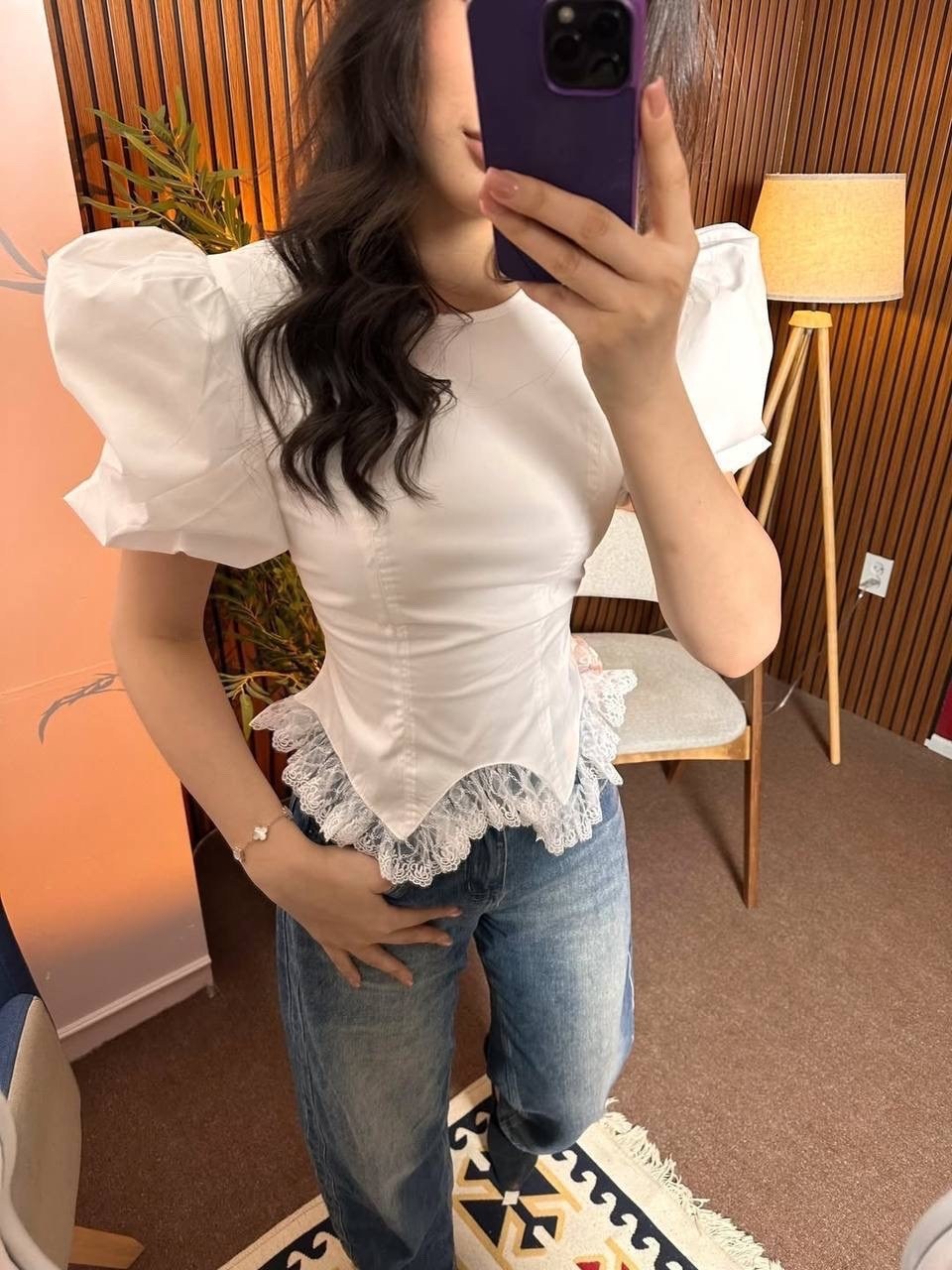 блузка с оборками,блузка короткая,блузка с пышными рукавами,блуза с объемными рукавами,женская блузка