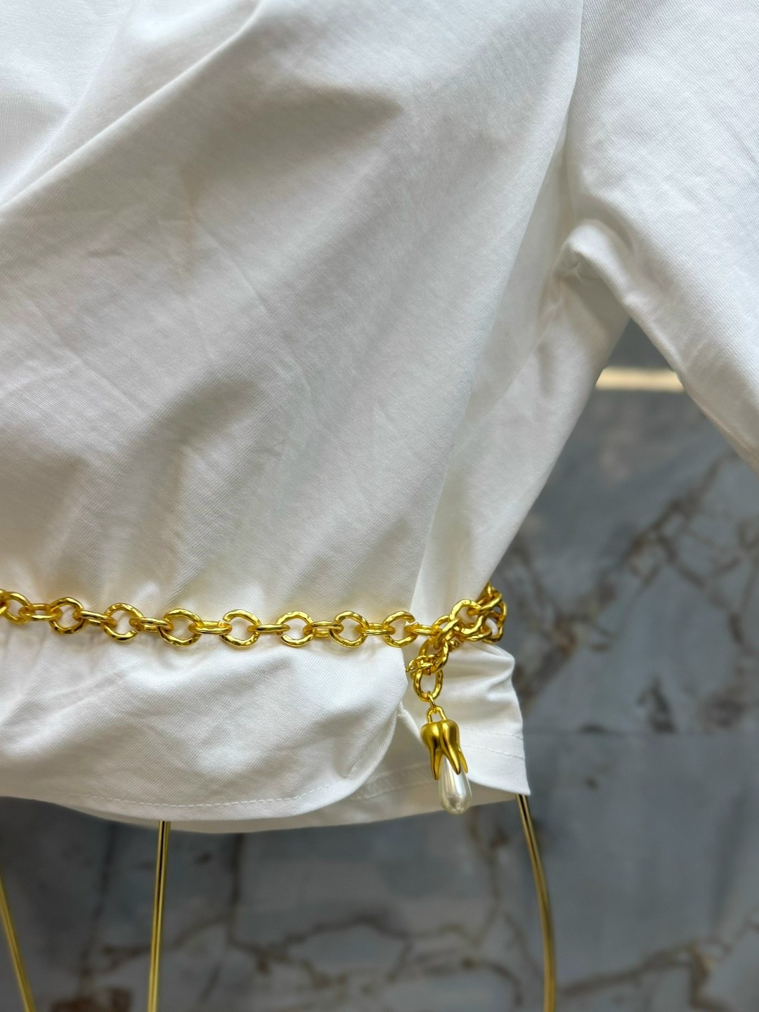 футболки женская,футболки модные,футболка укороченная,футболка женская белая