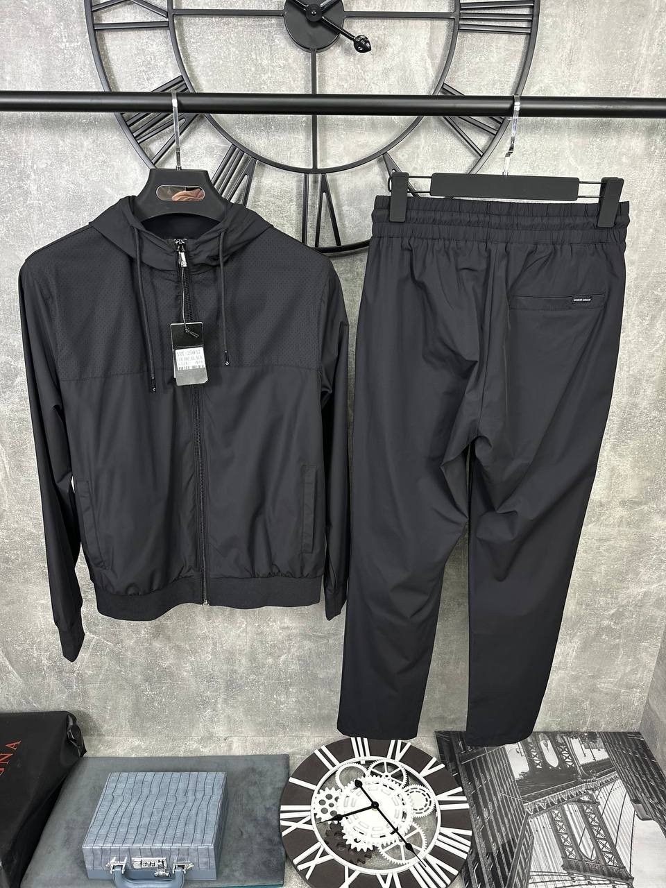 спортивный костюм лоро пиано мужской,спортивный костюм loro piana,костюм спортивный brunello cucinelli,спортивный костюм,мужской спортивный костюм