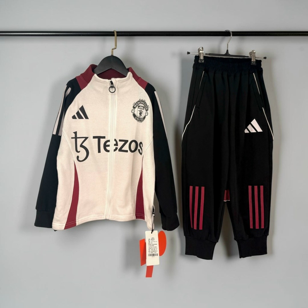 adidas костюм спортивный,adidas tracksuit in boy,костюм адидас,спортивные костюм,adidas tracksuit