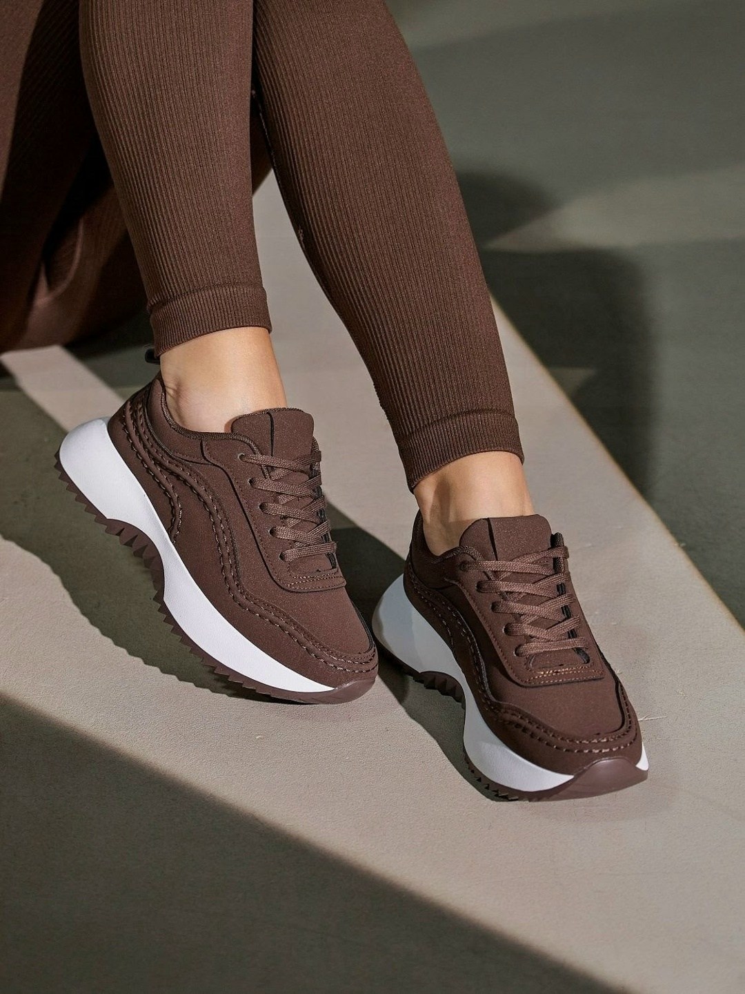 легинсы женские,легинсы,женские леггинсы,кроссовки женскиe,лосины женские