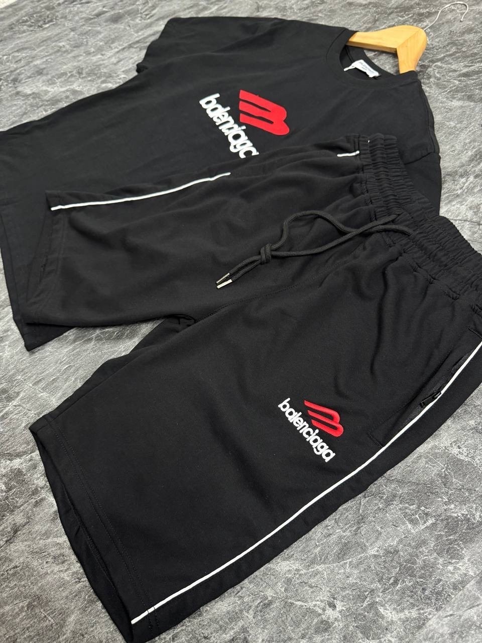 костюм спортивный balenciaga,костюм balenciaga,костюм спортивный мужской,спортивный костюм