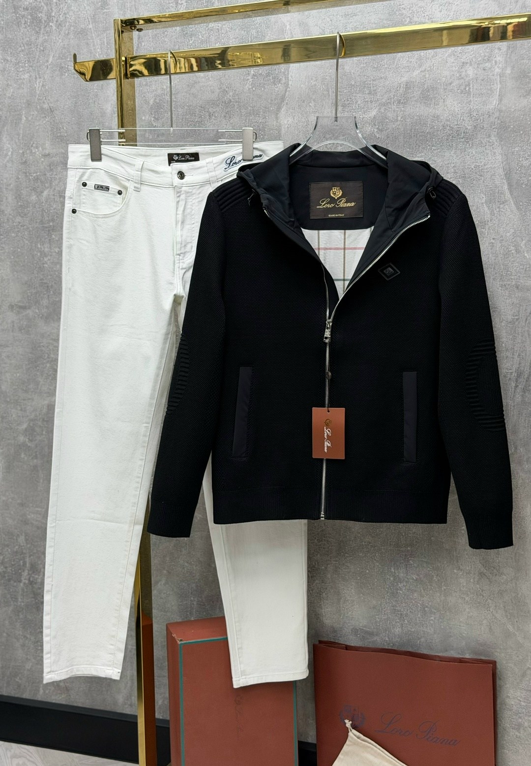 мужская кофта,мужская верхняя одежда,кофта с замком,спортивный костюм loro piana,мужская куртка с капюшоном