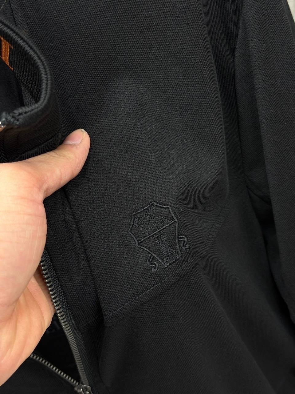 спортивный костюм brunello cucinelli,прогулочный костюм brunello cucinelli,спортивный костюм brunello cucinelli чёрный,костюм brunello cucinelli,мужской спортивный костюм brunello cucinelli