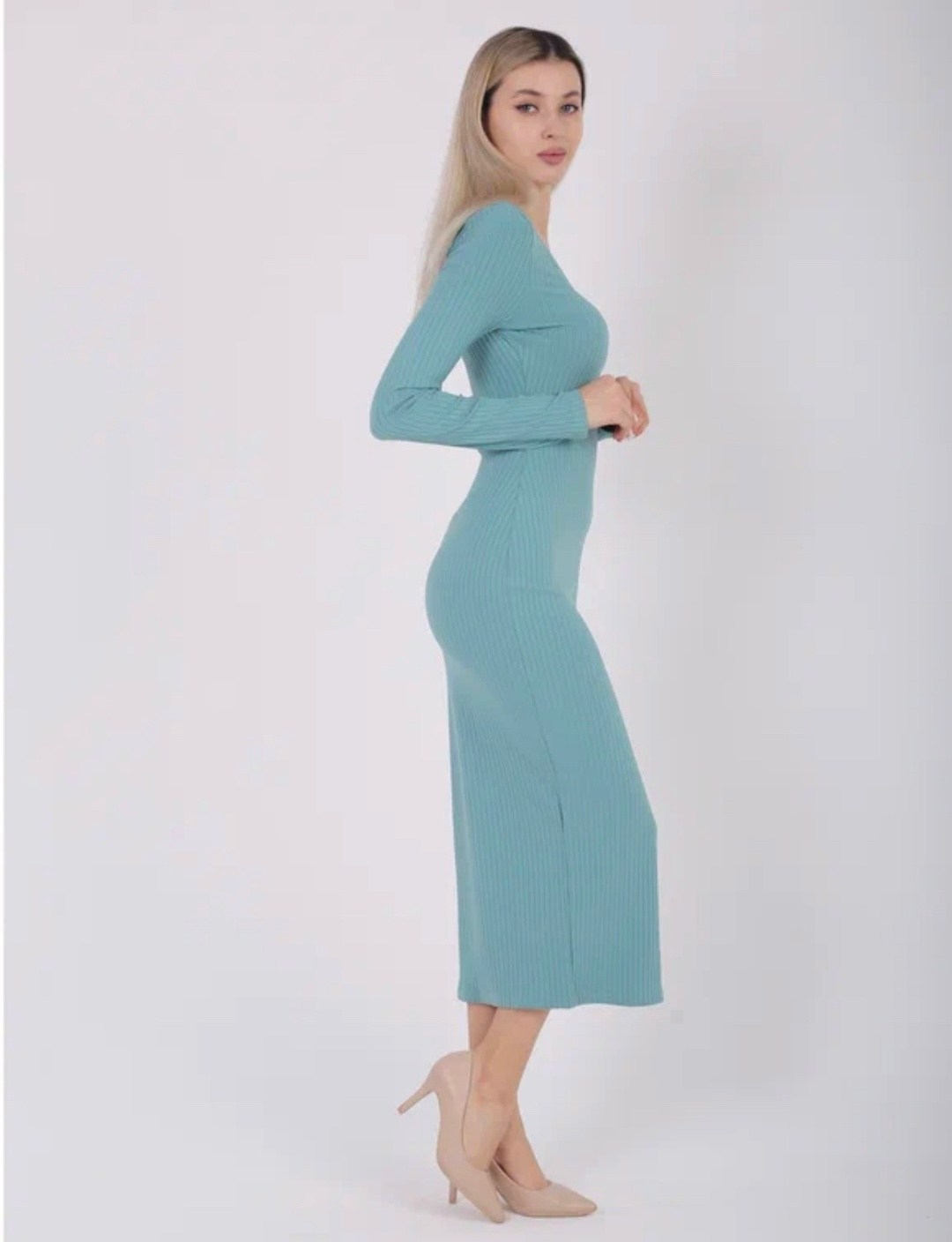 платье женское бирюзовое,платье лапша повседневное,платье длины миди,трикотажное платье,бирюзовое платье