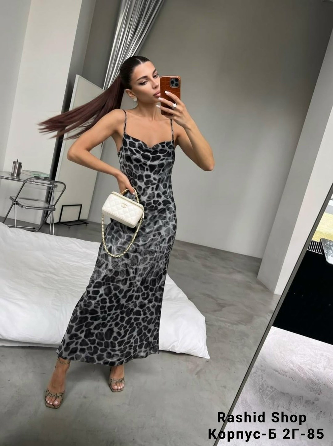 платье-комбинация макси с леопардовым принтом,леопардовое платье комбинация,леопардовое платье-комбинация макси с двойными бретелями,платье с леопардовым принтом,леопардовое платье