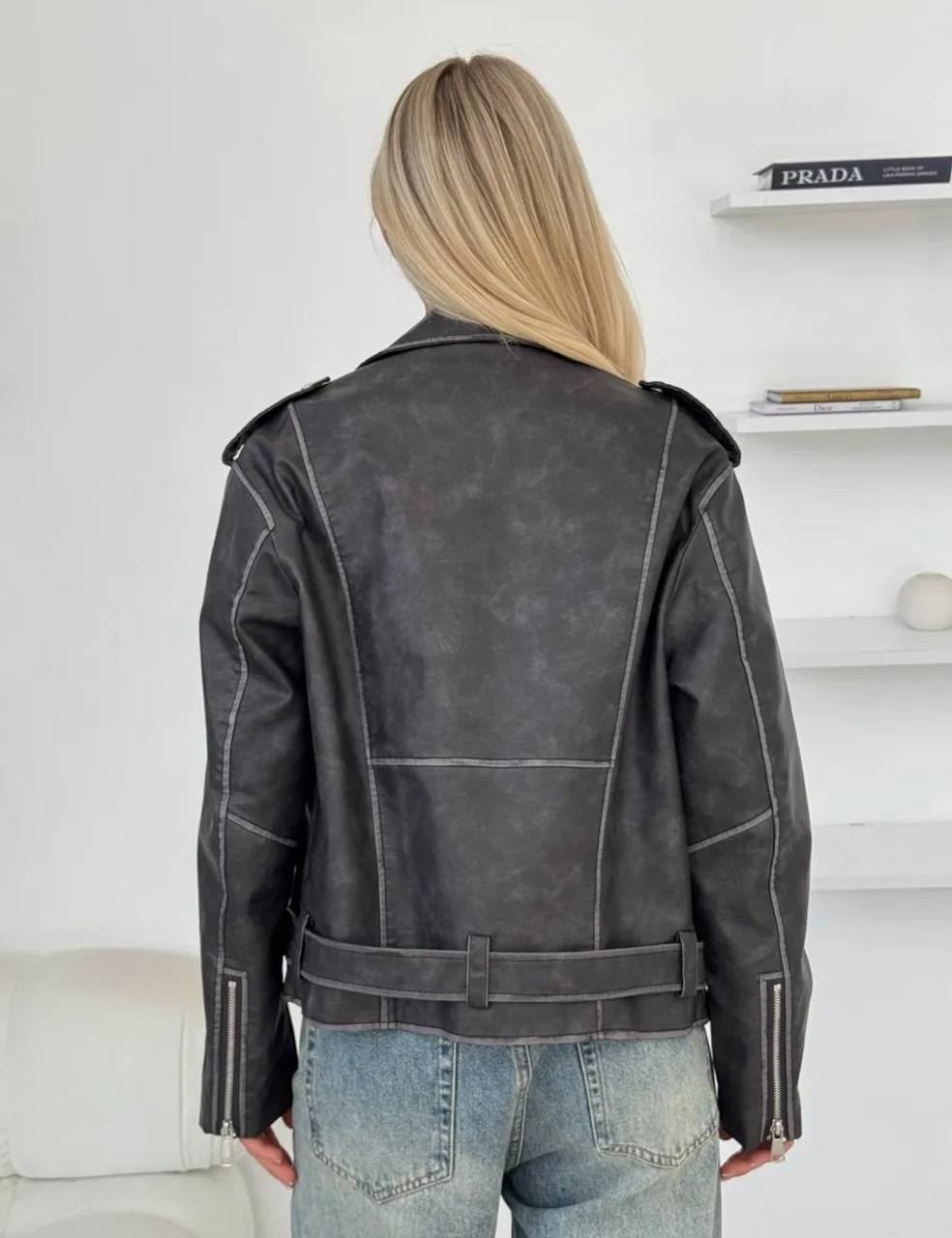 косуха куртка кожаная укороченная xr-xoroshy,женская кожаная куртка косуха оверсайз,куртка косуха,кожаная куртка косуха,косуха винтажная кожаная куртка оверсайз aftfbasic