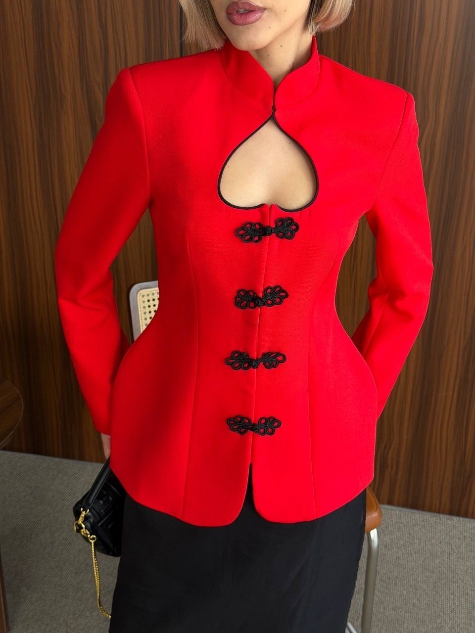 жакет,красный жакет,костюм с юбкой,жакет приталенный,жакет пиджак