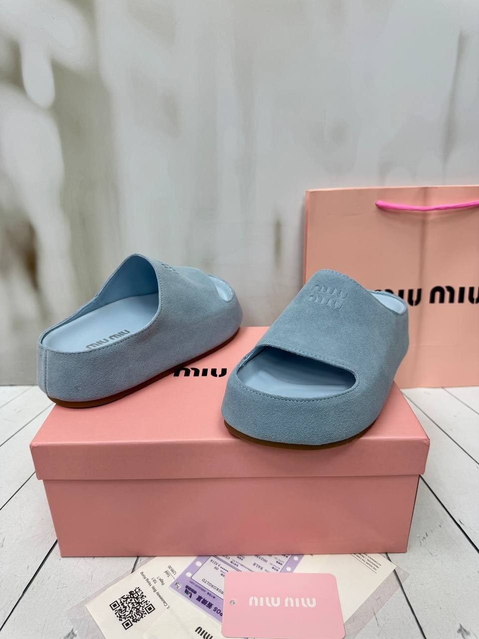 шлепанцы женские,,женские шлепки,шлепанцы miu miu, женская