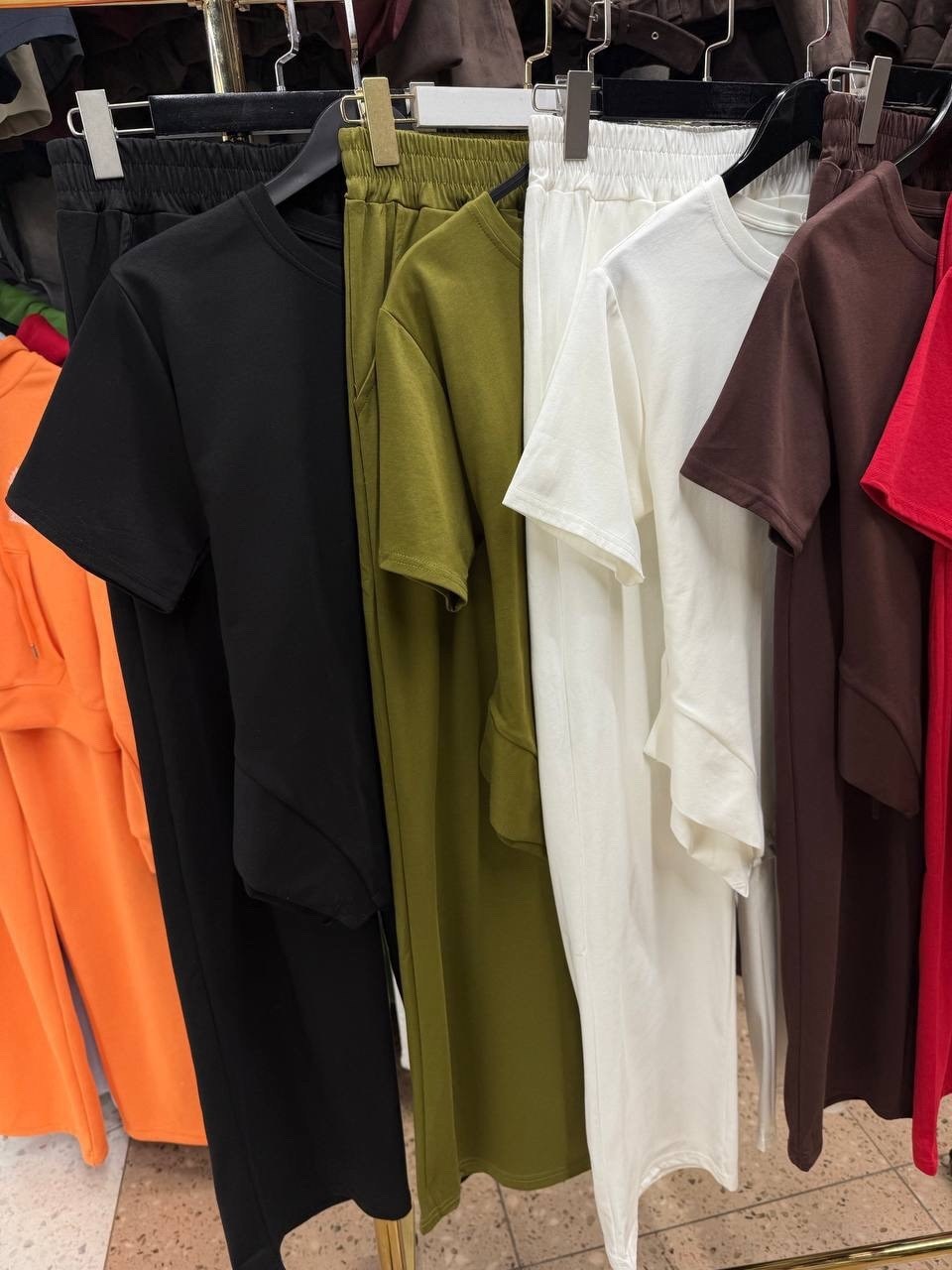 стильные костюмы,спортивные костюм,женские костюмы,летний костюм,костюм однотонный