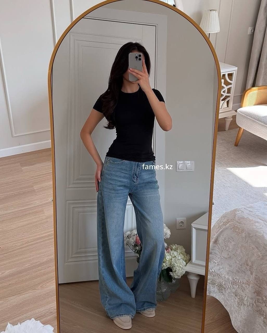 девушка,костюм для фитнеса,leah halton,худая девушка красивая,обтягивающие шорты