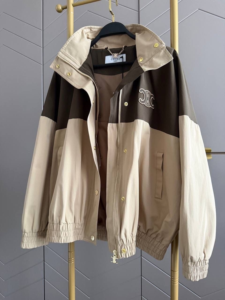 стильная куртка,куртка бомбер женская,куртка женская,куртка бомбер,куртка бомбер из экокожи