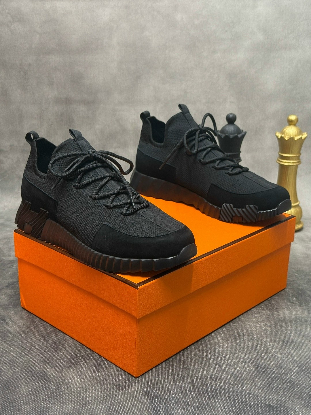 кроссовки hermes,,adidas yeezy boost 350 mono cinder,adidas yeezy boost 350 v 2,кроссовки adidas yeezy boost 350