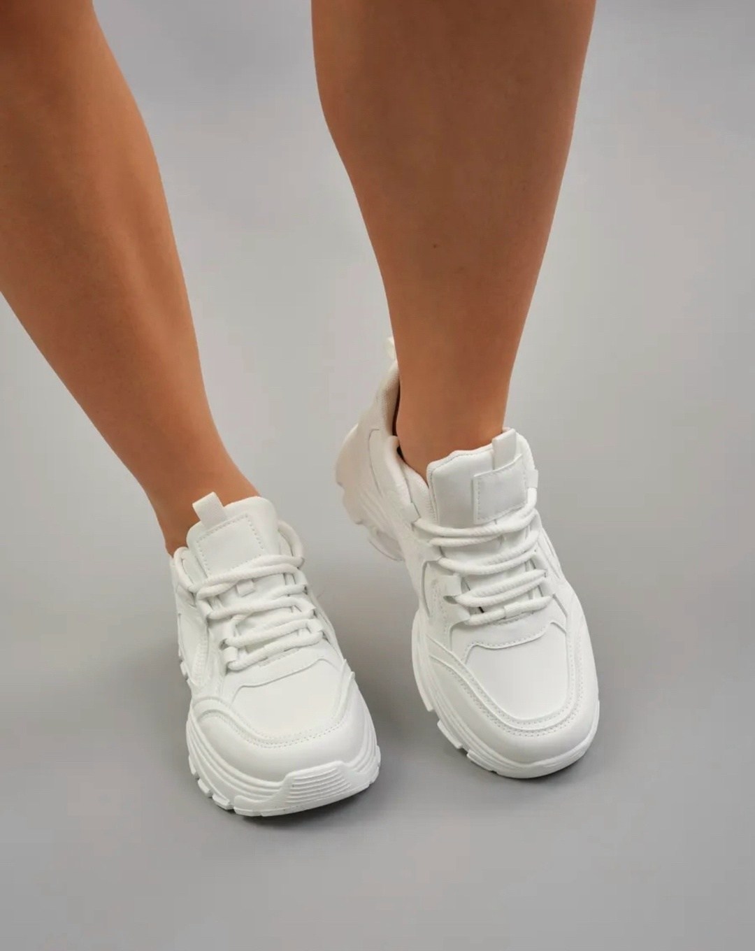 женские массивные кроссовки,кроссовки женские,кроссовки белые,кроссовки на платформе,кроссовки женские белые спортивные на высокой