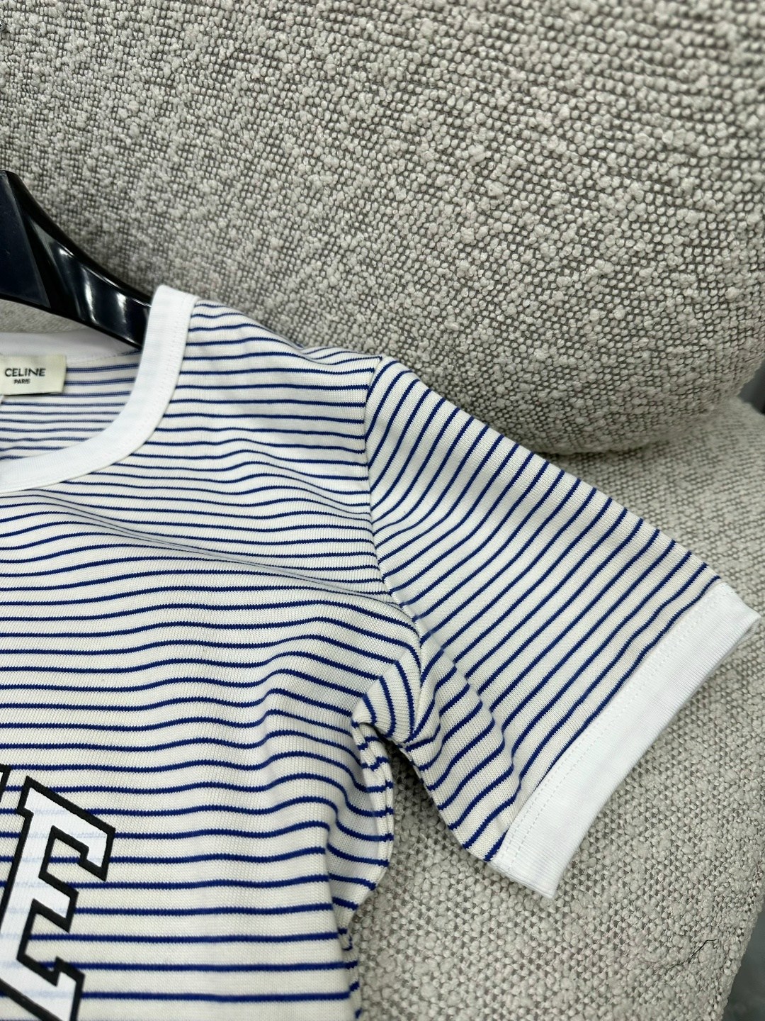 брендовые вещи,футболки женская,стильная футболка,футболка в полоску,женская кофта