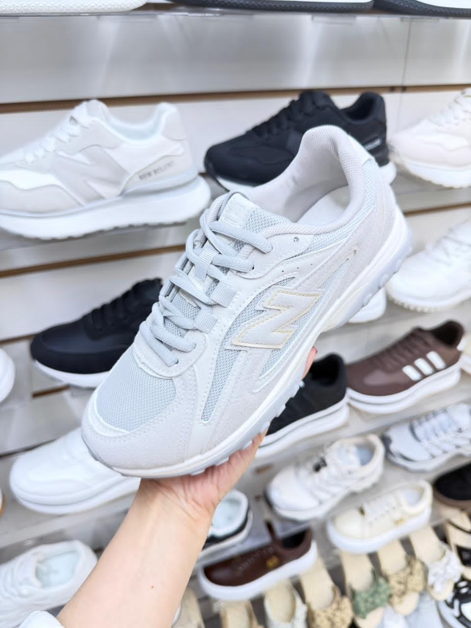 женские кроссовки,,кроссовки женские белые,кроссовки для женщин,кроссовки повседневные