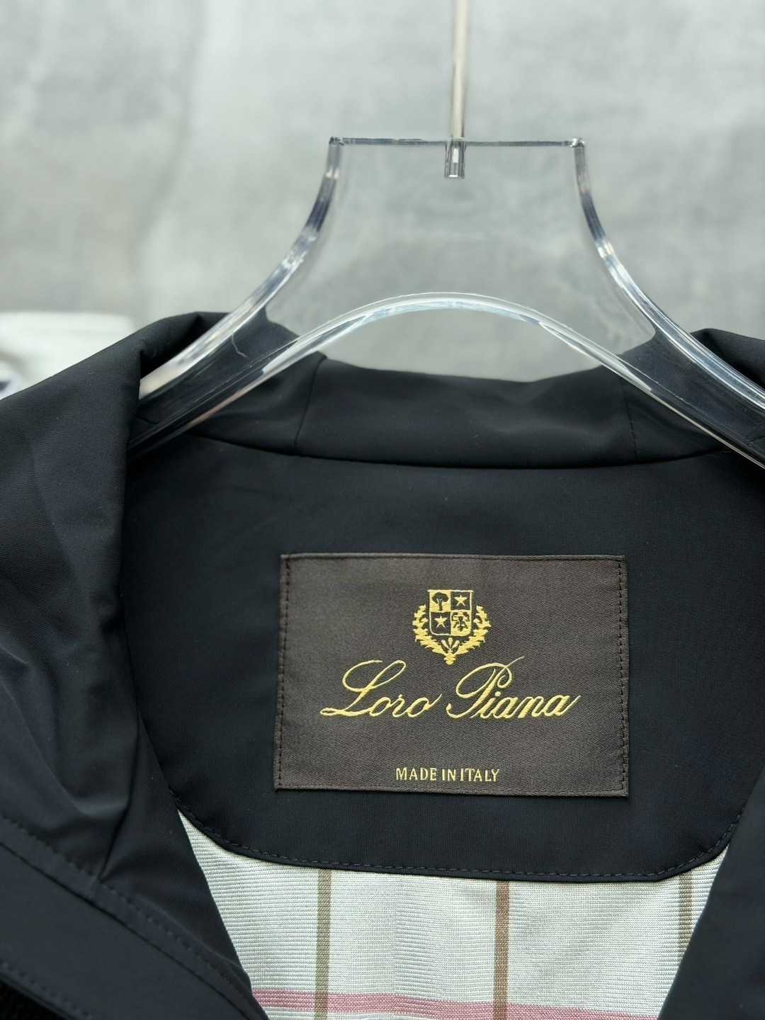 мужская кофта,мужская верхняя одежда,кофта с замком,спортивный костюм loro piana,мужская куртка с капюшоном