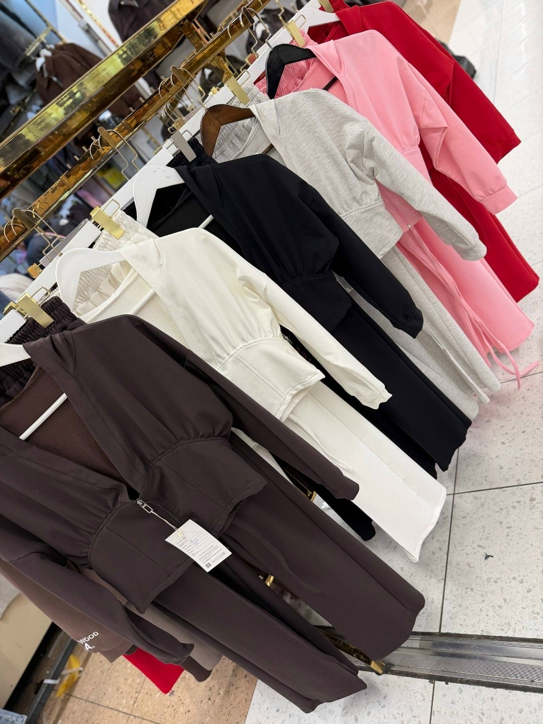 повседневный спортивный костюм,костюм спортивный,костюм спортивный одежда,спортивный костюм для женщин,женский спортивный костюм повседневный