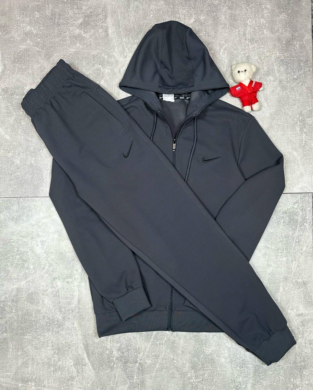 спортивный костюм мужской nike,спортивные костюмы мужские,спортивные костюмы для мужчин,спортивные костюмы nike,спортивные костюмы найк