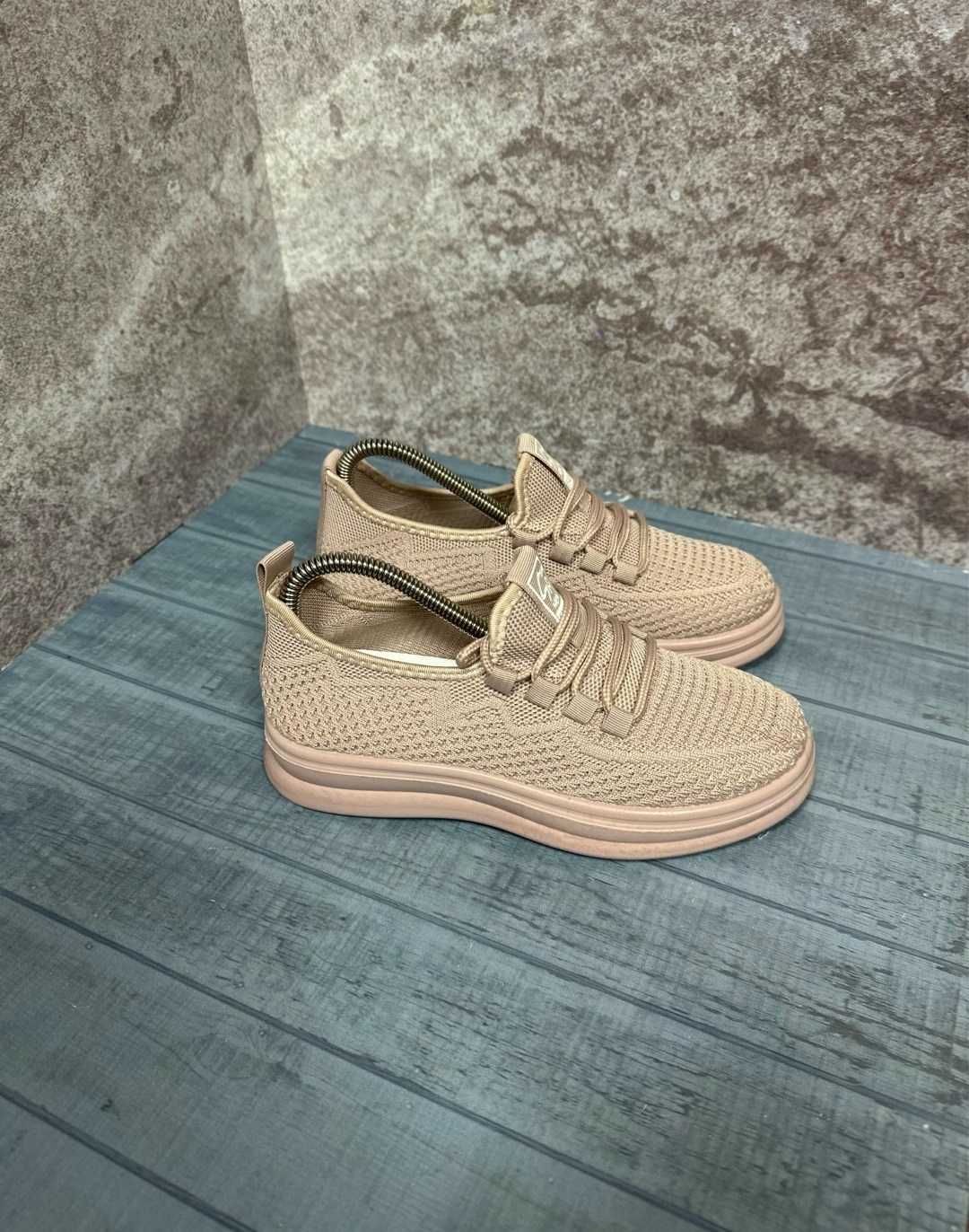 кроссовки женскиe,повседневные кроссовки,кроссовки бежевые,,кроссовки женские удобные